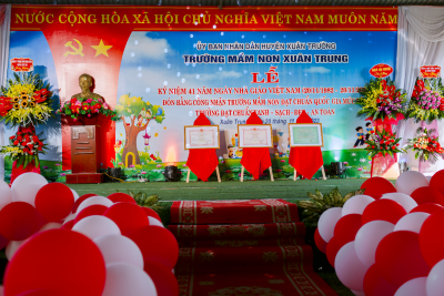 Lễ kỷ niệm 41 năm ngày nhà giáo Việt Nam, đón bằng công nhận trường mầm non đạt chuẩn quốc gia mức độ 1, chuẩn Xanh- Sạch- Đẹp – An toàn