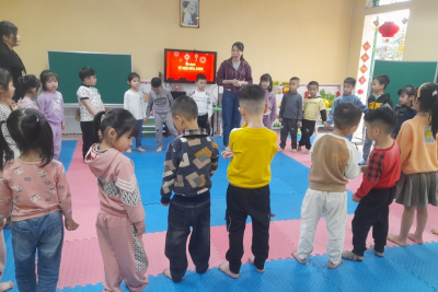 TRƯỜNG MẦM NON XUÂN TRUNG TỔ CHỨC SINH HOẠT CHUYÊN MÔN ỨNG DỤNG PHƯƠNG PHÁP GIÁO DỤC STEAM TỔ CHỨC HOẠT ĐỘNG GIÁO DỤC CHO GIÁO VIÊN KHỐI 5 TUỔI